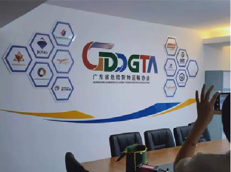 从江公司走廊文化墙如何设计布置?